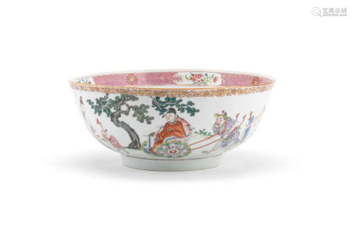 A famille rose punch bowl  Qianlong
