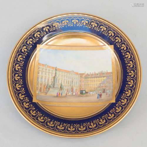 Classical porcelain dish