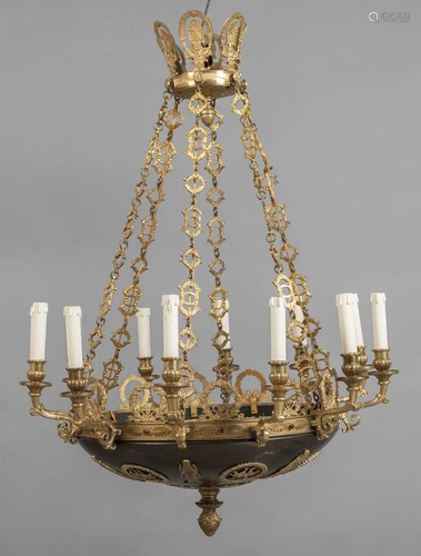 Lampadario in stile Impero in bronzo dorato e