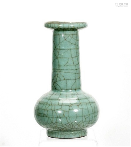 Celadon-Style Mallet Vase