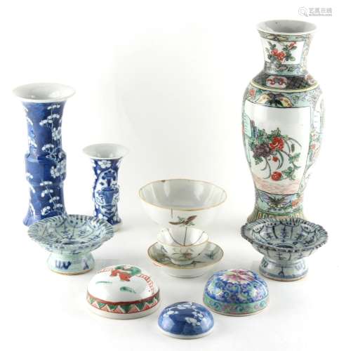 Property of a gentleman - a group of eight Chinese ceramics including a famille verte baluster vase,