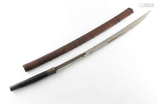 Property of a lady - a late 19th / early 20th century Burmese sword, dha, with damascened blade,