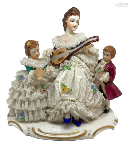 Capodimonte porcelain statue depicting …