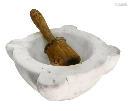 Marble mortar with pestle, nineteenth century.