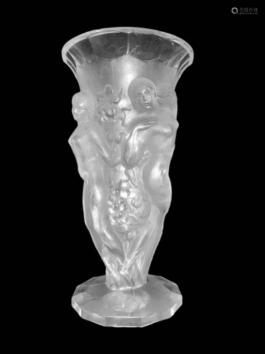 Crystal vase RenÃ© Lalique (1860-1945), Fran…
