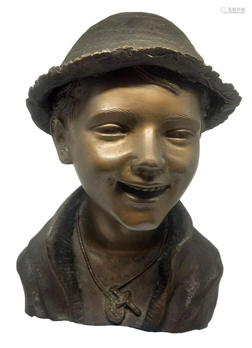 Bronze depicting boy with hat, brown patina lo…