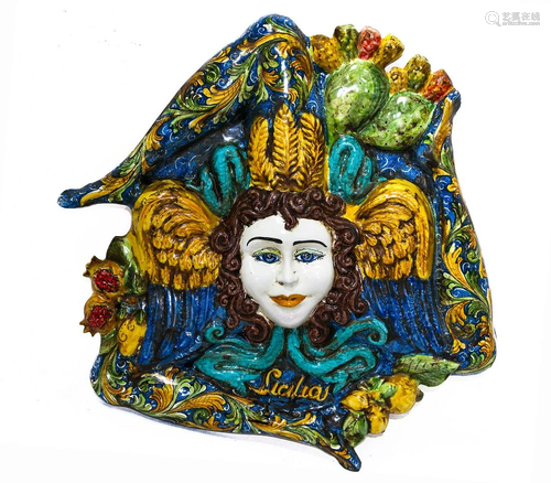 Sculpture in Caltagirone majolica repr…