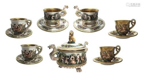 Tea or coffee set in porcelain, brand Capodim…