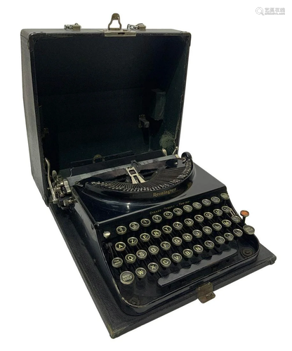 Remington portable typewriter in the original …