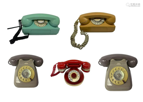 Group of 5 vintage telephones. 1 wall teleph…