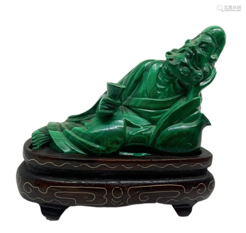 Chinese statuette in malachite, light green, Jur…