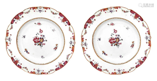 Pair of porcelain plates, rose family, China,