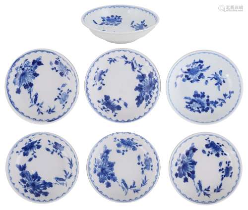 A GROUP OF SEVEN CHINESE BLUE AND WHITE DISHES, PROBABLY GUANGXU, 1875-1908