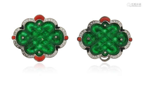 λ A pair of gem-set jade and gold earrings, the scroll carved jade plaques (damaged) are set