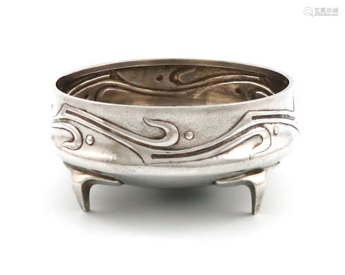 By Liberty and Co., an Edwardian Art Nouveau silver bowl, Birmingham 1901, also stamped 'CYMRIC',