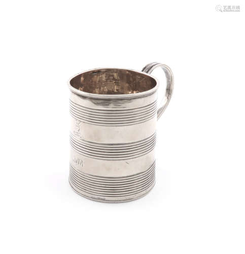 A George III Irish silver mug, by James Le Bas, Dublin 1812, tapering circular form, scroll