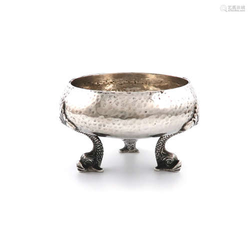 An Edwardian Scottish silver bowl, by Hamilton and Inches, Edinburgh 1906, circular form, spot-