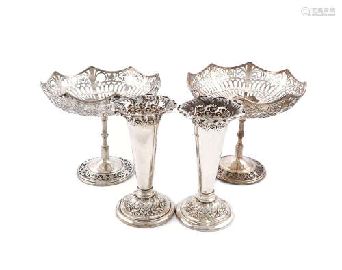 A pair of Edwardian silver tazza, by Mappin and Webb, Sheffield 1909, circular form, pierced with