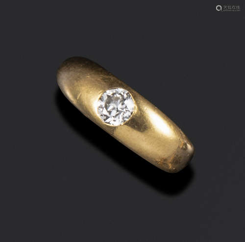 A diamond gypsy ring, set with an old cushion-shaped diamond in yellow gold, size X 1/2