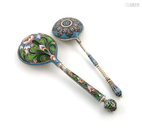 A late-19th century Russian silver-gilt and enamel spoon, Moscow 1891, circular form, the reverse of