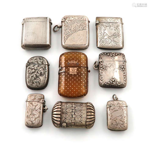 λA mixed lot of silver vesta cases, various dates and makers, comprising: one with chased foliate