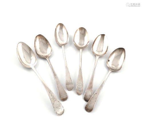 A mixed lot of six colonial silver Old English pattern tablespoons, comprising: one from