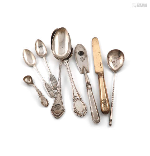 A mixed lot of Russian silver flatware, comprising: a silver-gilt fruit knife, Moscow 1842, a silver