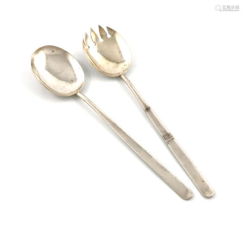 A pair of salad servers, by Hukin and Heath, Birmingham 1937, tapering handles, length 24cm, approx.