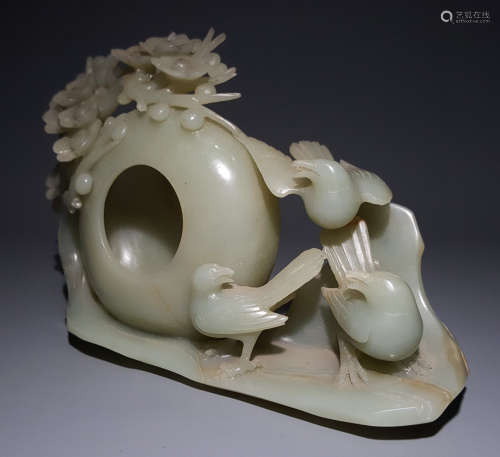 A HETIAN WHITE JADE BRUSH WASHER CARVED WITH FLOWER