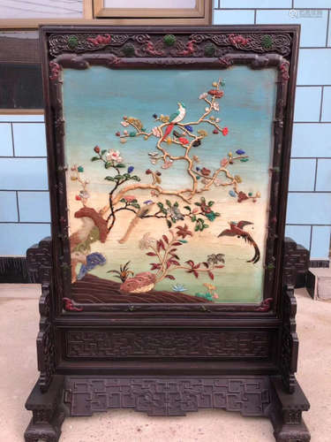 A ZITAN WOOD GEM DECORATED AUSPICIOUS BOX CARVED WITH FLOWER AND BIRD