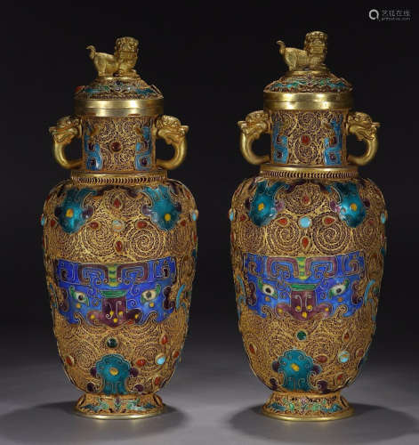 PAIR OF GILT SILVER VASE WITH FILIGREE