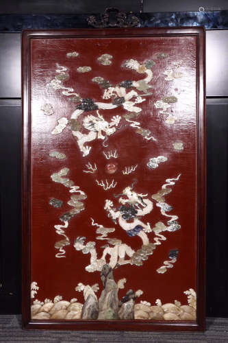 A LACQUER GEM DECORATED SCREEN CARVED WITH WITH DRAGON PATTERN