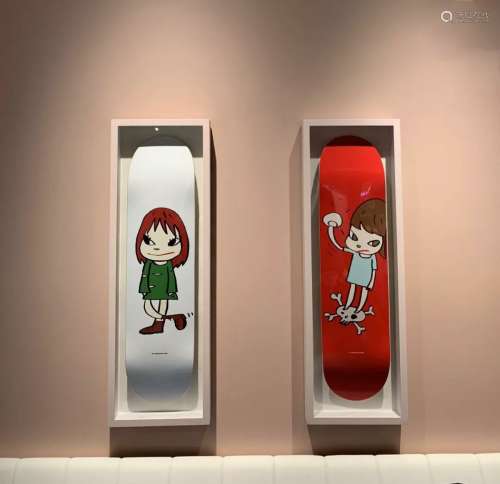 奈良美智 滑板一组两个 2017年 彩绘枫木