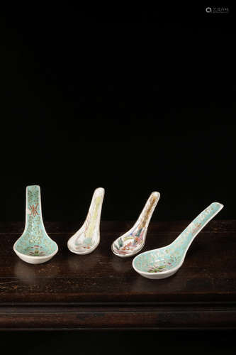 A Set of Chinese Famille Rose Porcelain Spoon, 4pcs