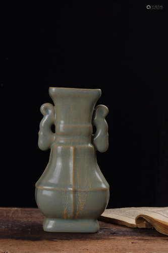 A Chinese Double Ears Porcelain Square Vase