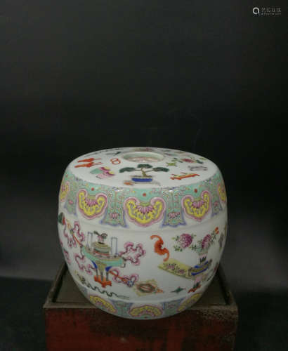 A Chinese Famille Rose Porcelain Hollow Out Drum Shaped Stool