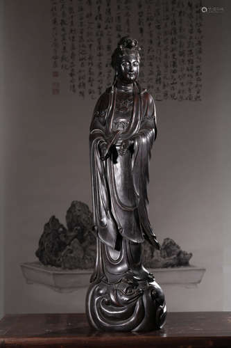 A Chinese Lobular red sandalwood Guanyin Statue Ornament