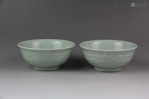 A Pair of Chinese Glazed Porcelain Bowls