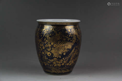 A Chinese Gild Fish and algae grain Porcelain Water Pot