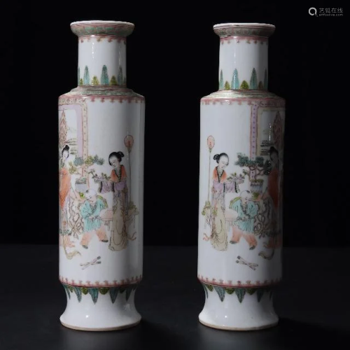A CHINESE FAMILLE ROSE FIGURES PAINTED P…