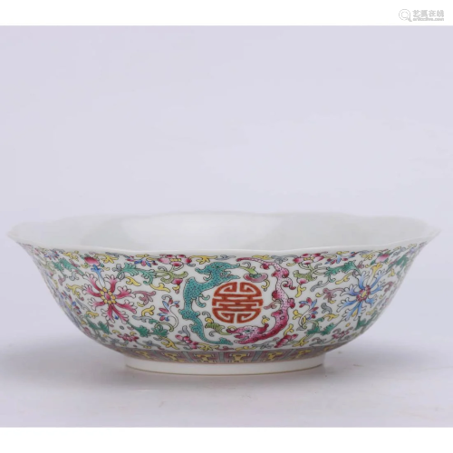 A CHINESE FAMILLE ROSE FLORAL PORCELAIN…