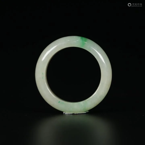 A CHINESE JADEITE FINGERSTALL