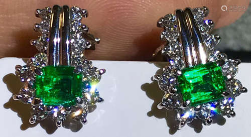 PAIR OF 14K COLOMBIA EMERALD WITH DIAMOND EARRINGS