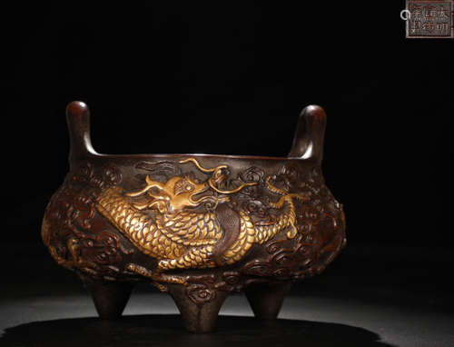 A GILT BRONZE CAST DRAGON PATTERN CENSER