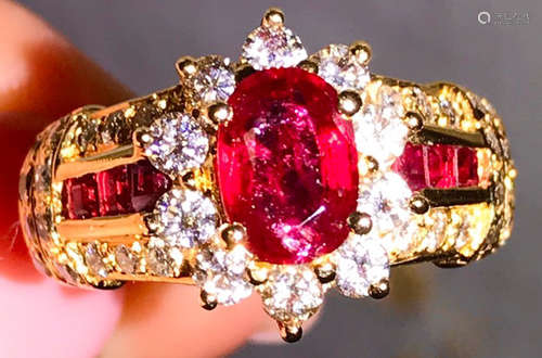 A 18K MYANMAR RUBY DIAMOND RING