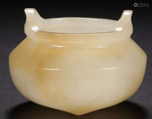 A HETIAN JADE CARVED CENSER