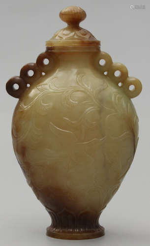 A HETIAN JADE CARVED VASE