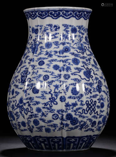 A BLUE&WHITE GLAZE ZUN VASE