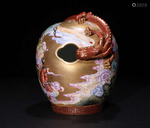 A Qing dynasty Famille Rose Porcelain Jar