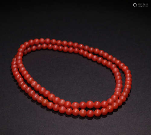 A Qing Dynasty South Red Agate Bracelet